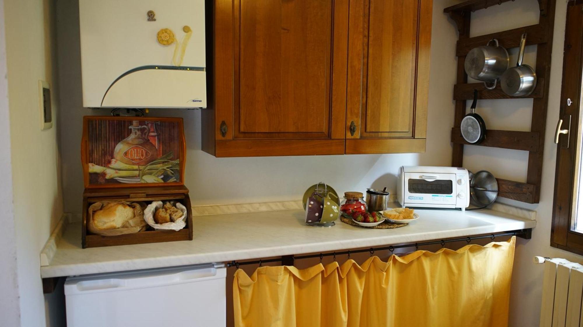 Agriturismo Podere Le Tombe Guest House Palaia Bilik gambar